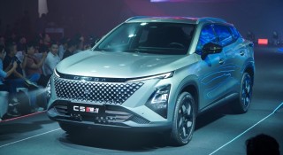 Omoda C5 hybrid mới trình làng đã giảm giá, khách mua sớm hưởng lợi lớn